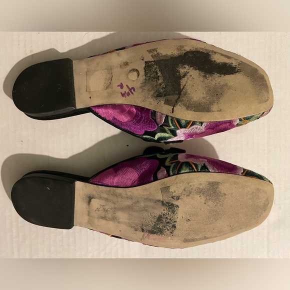 Jeffrey Campbell Risa embroidered mules Size 7 very good condition - Picture 5 of 7